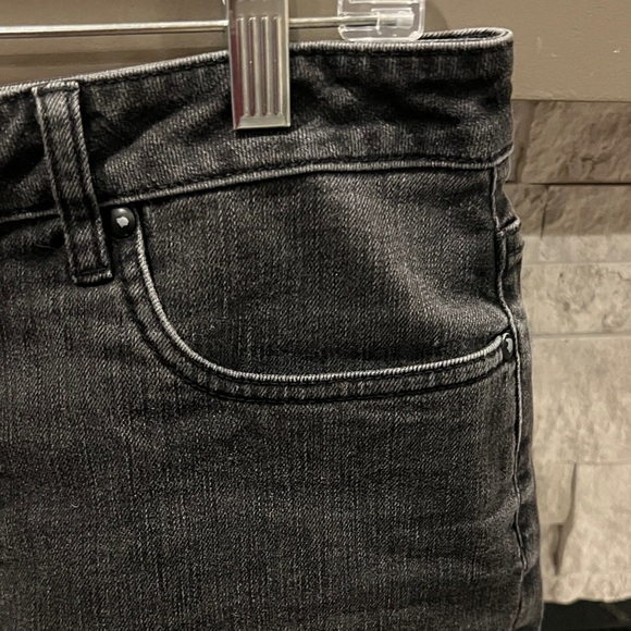 Coldwater Creek Dark Gray Jean Shorts - Picture 6 of 12